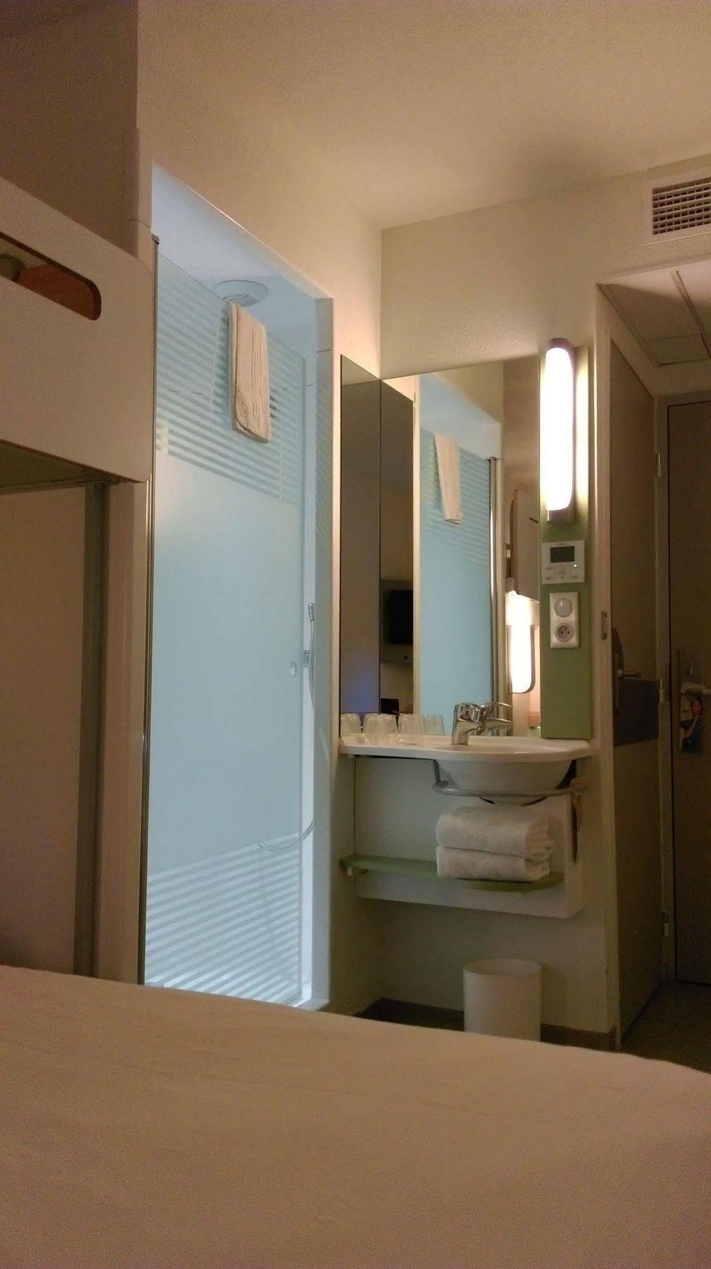 Ibis Budget Brignoles Provence Exterior photo